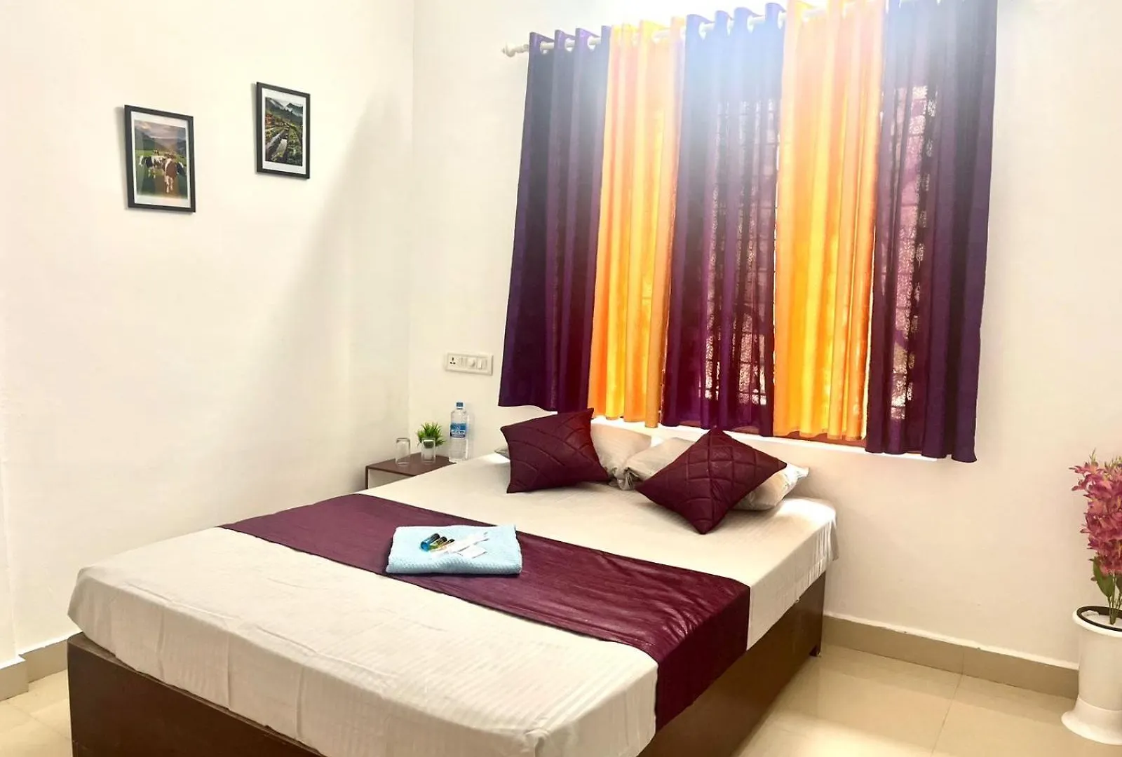 Lavender Villa Anachal Indie
